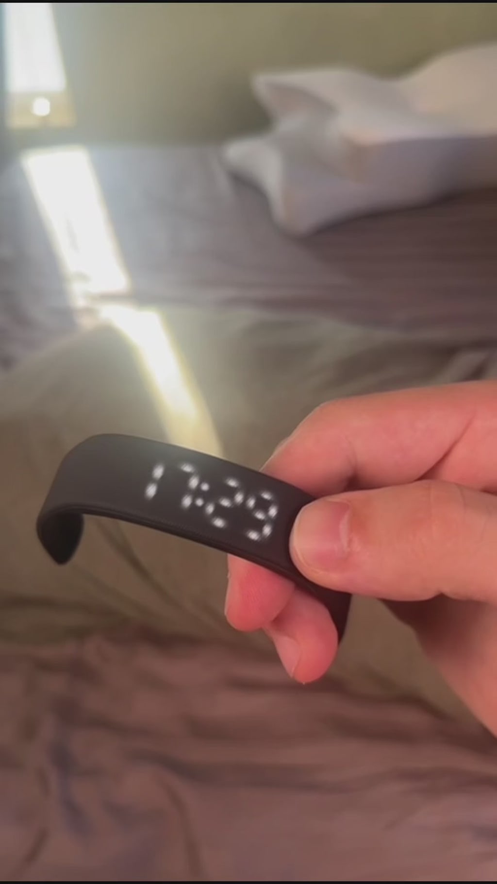 WristWake Pulse